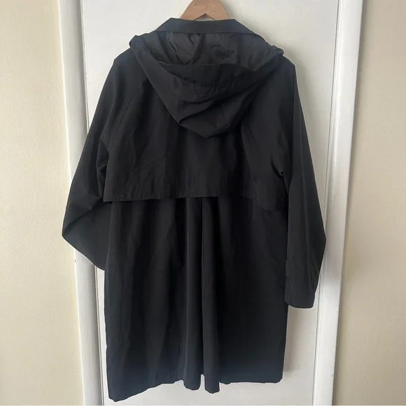Vintage L.L. Bean Black Raincoat - Picture 2 of 9